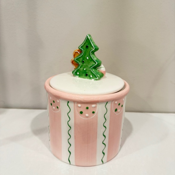 Peppermint Square Gingerbread Christmas Canister - Picture 3 of 5